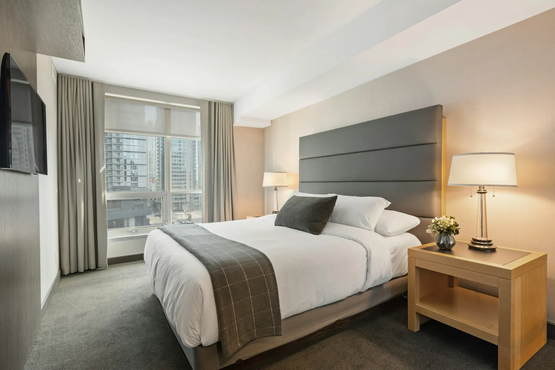 Luxury hotel interior by Zhobai